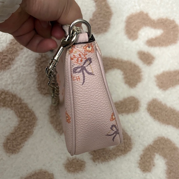 Coach Light Pink Floral Wristlet - Picture 7 of 9